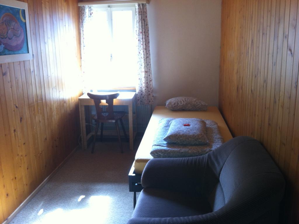 Gasthof Am Bach Bed & Breakfast Boltigen Room photo